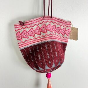 MR.CE NWT Etnic Pouch Woven Crossbody Bag‎ Boho Tassel Festival  Pink Burgundy